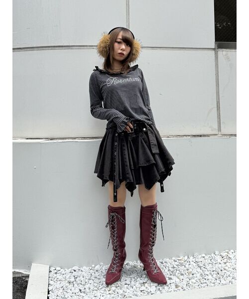 jouetie(ジュエティ)の「ボクシングレースアップブーツ 靴(ブーツ・レディース・アイボリー/ブラック/ボルドー・MEDIUM/LARGE)」の10枚目の写真