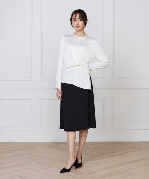 INED（イネド）の「トリアセバックサテンジョーゼット フレアスカート【セットアップ対応】（スーツスカート・レディース・ネイビー/サンドグレー・7号/9号/11号/5号）」の13枚目の写真