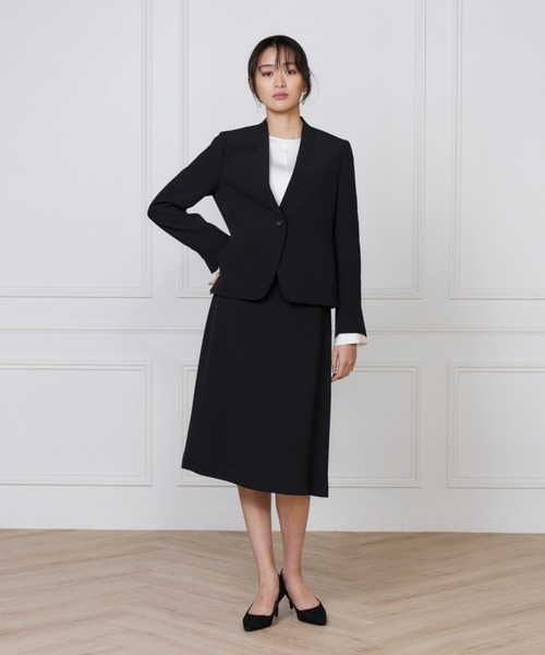 INED（イネド）の「トリアセバックサテンジョーゼット フレアスカート【セットアップ対応】（スーツスカート・レディース・ネイビー/サンドグレー・7号/9号/11号/5号）」の14枚目の写真