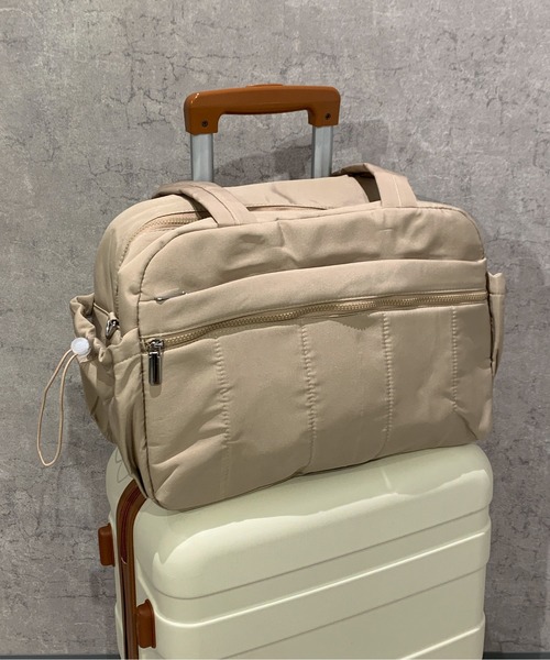 pyornim（ピョルニム）の「【25年秋冬新作】【2WAY】【A4サイズ対応】大容量キルティング ショルダー キャリーオン トラベル ボストンバッグ（ボストンバッグ・レディース・ホワイト/ピンク/ブルー/ブラック/ベージュ・F）」の3枚目の写真