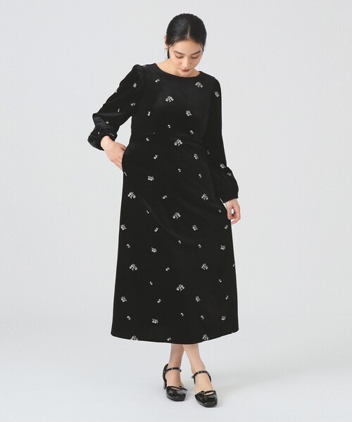 ベロア 刺繍 ワンピース（ワンピース）｜Ray BEAMS（レイビームス）の