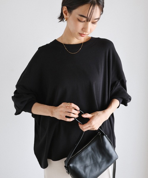 evernavy（エバーネイビー）の「ソフトフライス長袖Tシャツ 《ミドル丈/ロング丈 》（Tシャツ/カットソー・レディース・オフホワイト/ブラック/杢グレー/チョコ・M/L）」の3枚目の写真