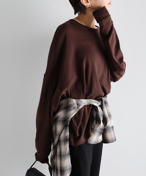 evernavy（エバーネイビー）の「ソフトフライス長袖Tシャツ 《ミドル丈/ロング丈 》（Tシャツ/カットソー・レディース・オフホワイト/ブラック/杢グレー/チョコ・M/L）」の12枚目の写真