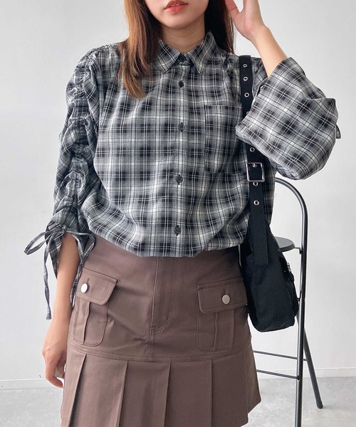 AS KNOW AS plus（アズノゥアズプラス）の「♪ポケット付き 袖ドロストデザインチェックシャツ（シャツ/ブラウス・レディース・ネイビー系/ブラウン系/ブラック系・FREE）」の22枚目の写真