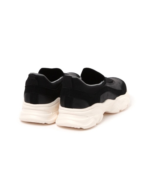 studio CLIP（スタディオクリップ）の「らく履きスリッポンスニーカー（スニーカー・レディース・ベージュ/ブラック・MEDIUM/LARGE）」の8枚目の写真