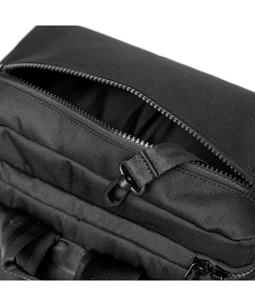 NEW ERA(ニューエラ)の「NEW ERA YOUTH BOX PACK / ニューエラ(バックパック/リュック・キッズ・ブラック・FREE)」の8枚目の写真