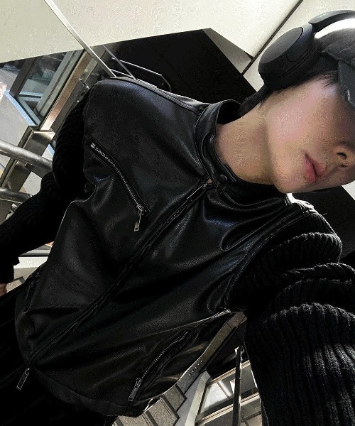 COSYHARU（コシハル）の「ディープブラックニットコンビジャケット（ブルゾン・メンズ・ブラック系1/ブラック系2・MEDIUM/LARGE）」の16枚目の写真