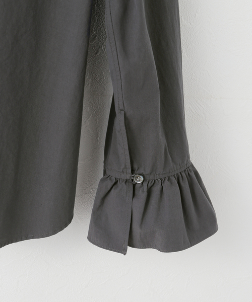 plage（プラージュ）の「Furil 2way ブラウス（シャツ/ブラウス・レディース・チャコールグレー/アイボリー・FREE）」の13枚目の写真