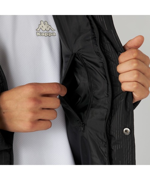 Kappa(カッパ)の「Kappa カッパ 膝下丈 フード付き 中綿入り ベンチコート ジャケット(ダウンジャケット/コート・メンズ・ネイビー/ブラック・LL/M/L)」の16枚目の写真