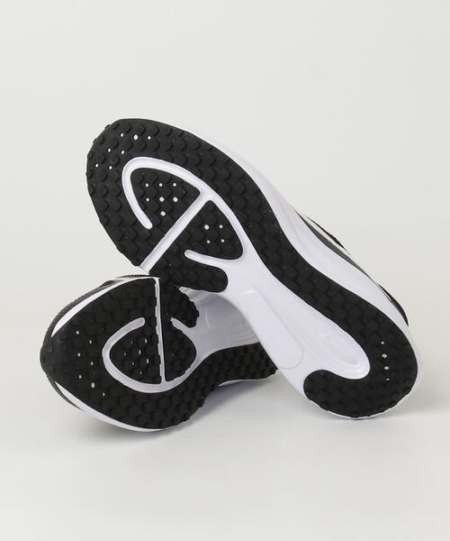 NIKE（ナイキ）の「ナイキ NIKE ナイキ レボリューション 8 イージーオン（スニーカー・メンズ・ブラック×ホワイト・25.0cm/25.5cm/26.0cm/26.5cm/27.0cm/27.5cm/28.0cm）」の3枚目の写真