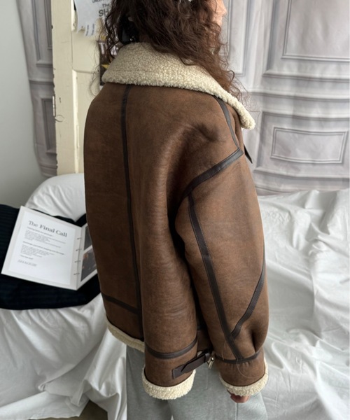 SHAGGIE（シャギー）の「スタンドカラーボアムートンコート（ムートンコート・レディース・ブラウン/ブラック・FREE）」の5枚目の写真