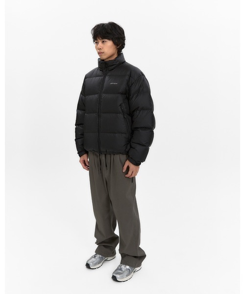 YESEYESEE(イエスアイシー)の「Sign Logo Down Jacket(ダウンジャケット/コート・メンズ・ブルー/グレー/ブラック・L/S/XL/M)」の10枚目の写真