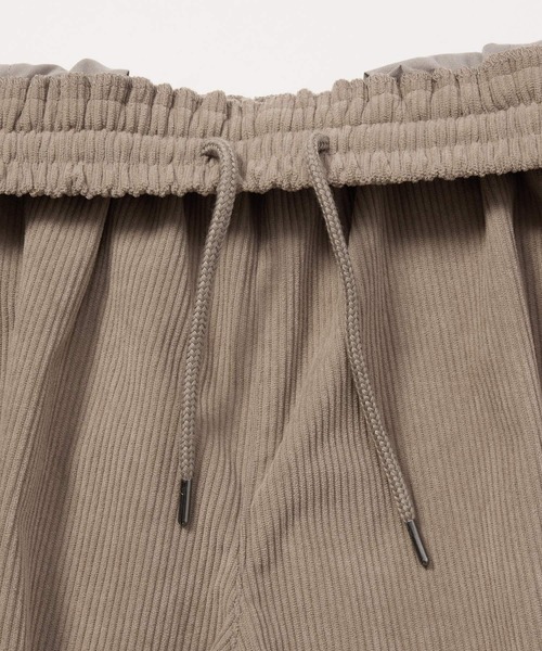 GLOBAL WORK（グローバルワーク）の「クリーンコーデュロイ/トラックパンツ/CLEAN MODE/589312（その他パンツ・メンズ・ブラック/グレイッシュベージュ・SMALL/MEDIUM/LARGE）」の10枚目の写真