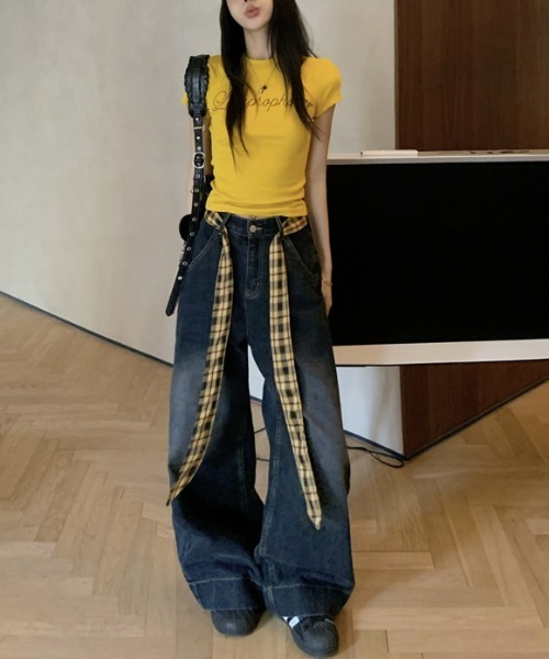 shyam inspiration（シャムインスピレーション）の「チェックベルト紐付きワイドバギーデニムパンツ（デニムパンツ・レディース・ブラック・M/L）」の8枚目の写真