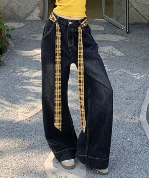 shyam inspiration（シャムインスピレーション）の「チェックベルト紐付きワイドバギーデニムパンツ（デニムパンツ・レディース・ブラック・M/L）」の18枚目の写真