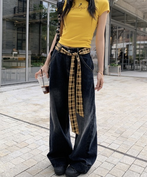 shyam inspiration（シャムインスピレーション）の「チェックベルト紐付きワイドバギーデニムパンツ（デニムパンツ・レディース・ブラック・M/L）」の21枚目の写真