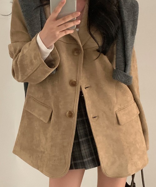 Vipoa（ヴィポア）の「Big suede tailored jacket（テーラードジャケット・レディース・ブラウン/ベージュ・FREE）」の11枚目の写真