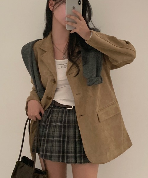 Vipoa（ヴィポア）の「Big suede tailored jacket（テーラードジャケット・レディース・ブラウン/ベージュ・FREE）」の13枚目の写真