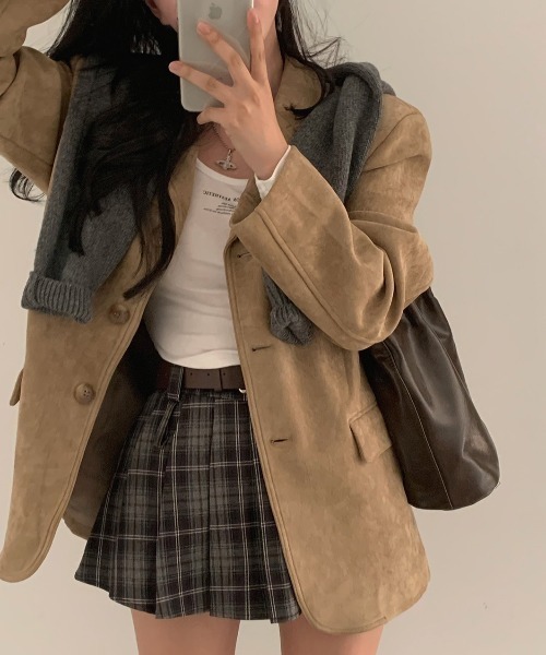 Vipoa（ヴィポア）の「Big suede tailored jacket（テーラードジャケット・レディース・ブラウン/ベージュ・FREE）」の14枚目の写真