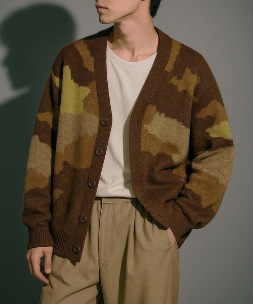 VIBGYOR(ヴィブジョー)の「【Korea Select】 カモフラ モヘアカーディガン(CN)(カーディガン/ボレロ・メンズ・ブラウン/チャコールグレー/ベージュ・FREE)」の18枚目の写真