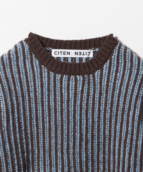 CITEN（シテン）の「＜CITEN＞ボリュームスリーブカラフルアゼニット（ニット/セーター・レディース・ブラック/オフホワイト/ダークブラウン・FREE）」の21枚目の写真