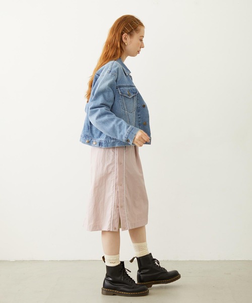 MILKFED.（ミルクフェド）の「DENIM JACKET（デニムジャケット・レディース・オフホワイト/ライトブルー/ブラック・ONE SIZE）」の20枚目の写真