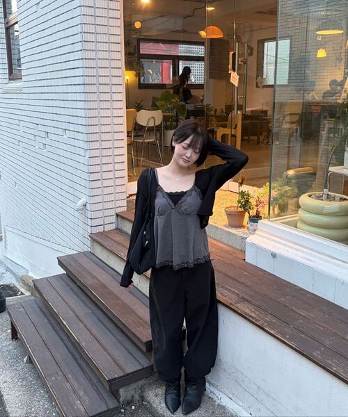 MUSINSA STANDARD WOMAN（ムシンサスタンダードウーマン）の「ウィメンズカーブドチノパンツ[ブラック]（その他パンツ・レディース・その他・30/24/25/26/27/28/29）」の10枚目の写真