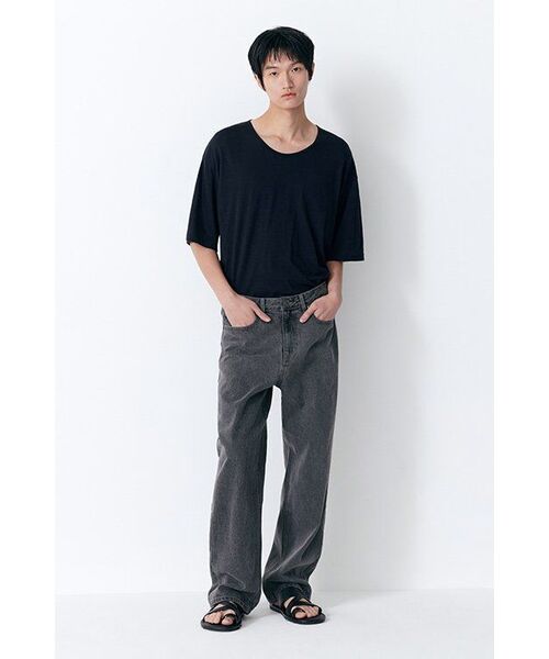 MUSINSA STANDARD（ムシンサスタンダード）の「リラックスドCRスcoopネックTシャツ[ブラック]（Tシャツ/カットソー・メンズ・その他・XX-LARGE/LARGE/MEDIUM/SMALL/X-LARGE）」の11枚目の写真