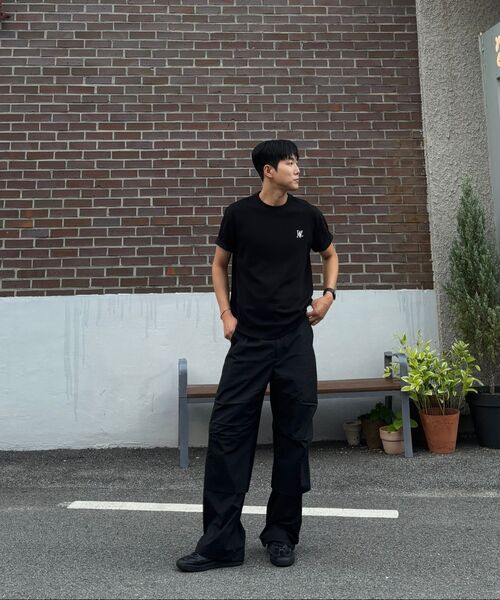 WOOALONG(ウアロン)の「OG Basic T-shirt - BLACK(Tシャツ/カットソー・レディース・ブラック・MEDIUM/LARGE/SMALL)」の7枚目の写真