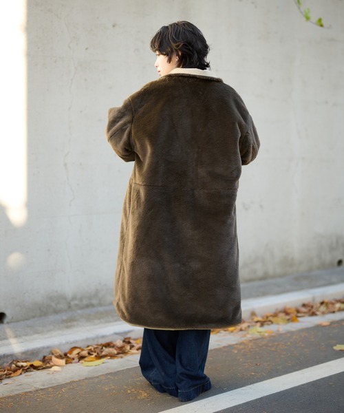 LAULEN(ローレン)の「2way collar fur reversible coat /2wayカラーファーリバーシブルコート(ステンカラーコート・レディース・アイボリー/ブラック/ベージュ・FREE)」の17枚目の写真