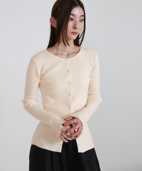 select MOCA（セレクトモカ）の「2WAYクルーネックリブシンプルカーディガン（カーディガン/ボレロ・レディース・チャコールグレー/アイボリー/ピンク・FREE）」の2枚目の写真