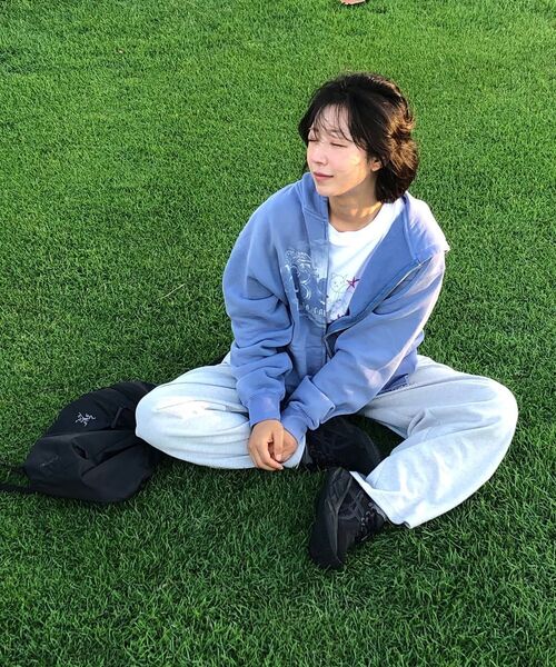 WKNDRS(ウィーキャンドース)の「ANGEL ZIPUP HOODIE (BLUE)(パーカー・レディース・その他・MEDIUM/LARGE/X-LARGE)」の9枚目の写真