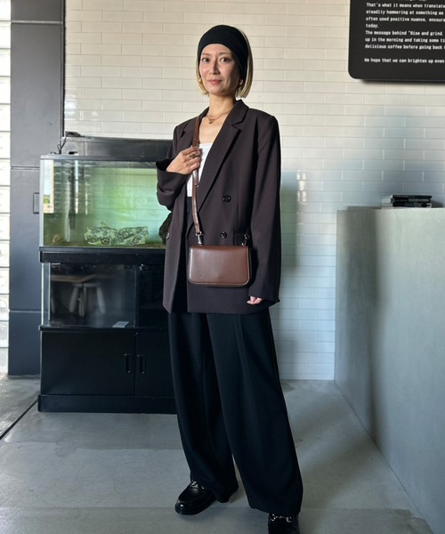 Kotoe(コトエ)の「フェイクレザー コンパクト ショルダーバッグ【詳細動画あり】(ショルダーバッグ・レディース・ブラック/ブラウン・FREE)」の11枚目の写真