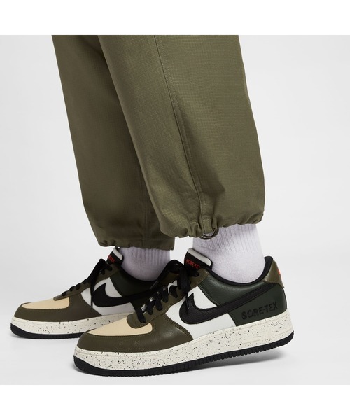 NIKE(ナイキ)の「ナイキ NIKE ナイキ クラブ ウーヴン カーゴ パンツ CL(カーゴパンツ・メンズ・オリーブ/ブラック・S/M/L/LL/3L)」の7枚目の写真