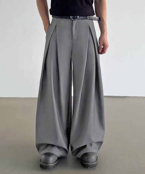 SBG（エスビー）の「SBG 2タックワイドスラックス（スラックス・メンズ・グレー/ブラック・LARGE/MEDIUM/SMALL）」の2枚目の写真