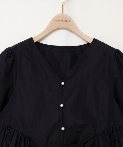 NOLLEY’S Sophi（ノーリーズソフィ）の「ウォッシャブルマイクロタフタティアードブラウス（シャツ/ブラウス・レディース・オフホワイト/ブラック・38）」の9枚目の写真