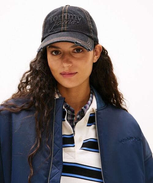 tommy jeans(トミー ジーンズ)の「クールデニムキャップ(キャップ・レディース・ブラック・FREE)」の4枚目の写真