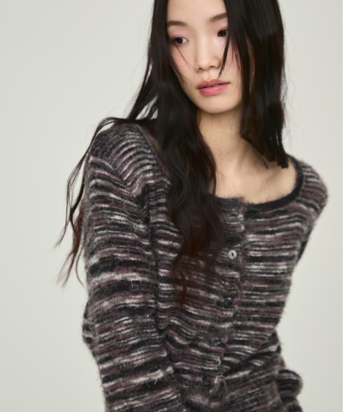 NUJOH(ヌゾ)の「Brushed Multi-Color Knit Cardigan / ブラッシュドマルチカラーニットカーディガン(ニット/セーター・レディース・ブルー/グレー/パープル・FREE)」の3枚目の写真