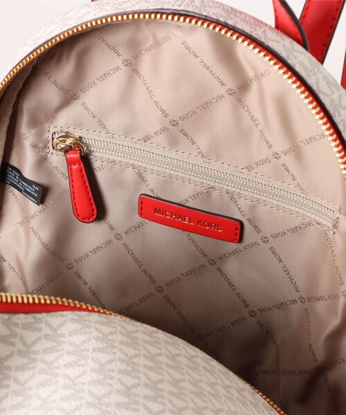 MICHAEL KORS(マイケルコース)の「RHEA ジップ バックパック ミディアム - MKシグネチャー(バックパック/リュック・レディース・レッド系その他・FREE)」の4枚目の写真