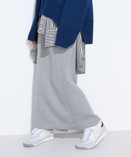 COMME CA Wardrobe(コムサワードローブ)の「レーヨンミックスダンボール ナロースカート(スカート・レディース・ネイビー/杢グレー・9号/11号/7号)」の2枚目の写真