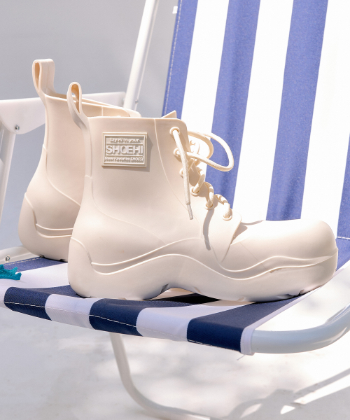 SHOEHI(シューハイ)の「ロラレースアップレインブーツ(3Colors)_R0010(レインシューズ・レディース・ブラック/ブルー/アイボリー・M size/L size/S size)」の8枚目の写真