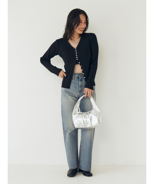 Ungrid(アングリッド)の「ギャザーデザインハンドバッグ(ハンドバッグ・レディース・シルバー/ブラック・FREE)」の11枚目の写真