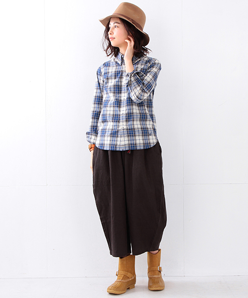 BEAMS BOY（ビームスボーイ）の「BEAMS BOY / チェック ボタンダウンシャツ（シャツ/ブラウス・レディース・ホワイト/ブルー/ネイビー・ONE SIZE）」の16枚目の写真