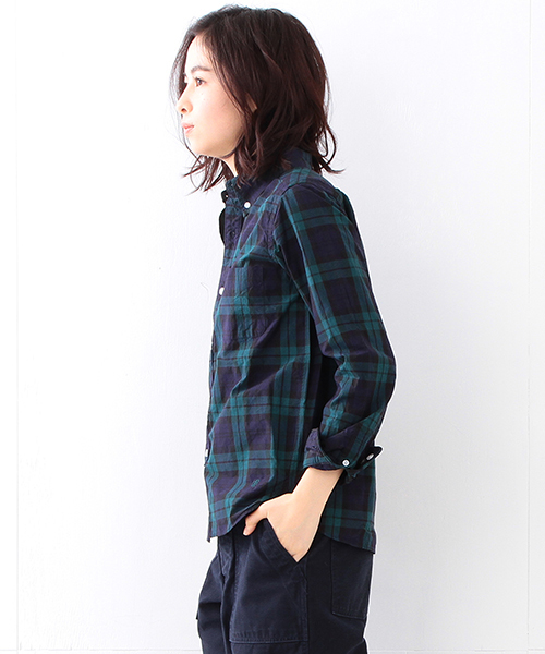 BEAMS BOY（ビームスボーイ）の「BEAMS BOY / チェック ボタンダウンシャツ（シャツ/ブラウス・レディース・ホワイト/ブルー/ネイビー・ONE SIZE）」の17枚目の写真