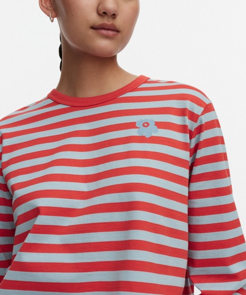 marimekko(マリメッコ)の「【kioski】 Tasaraita Unikko / shirt(Tシャツ/カットソー・レディース・レッド・SMALL/MEDIUM/LARGE/X-LARGE/X-SMALL)」の4枚目の写真