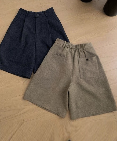 DAY CLOSET(デイ クローゼット)の「【大きいサイズ有/微起毛/バックゴム】フロント タック ハーフパンツ レディース(その他パンツ・レディース・ダークグレー/オリーブ・XL/S/M/L)」の6枚目の写真