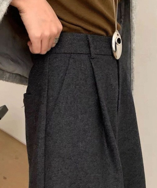 DAY CLOSET(デイ クローゼット)の「【大きいサイズ有/微起毛/バックゴム】フロント タック ハーフパンツ レディース(その他パンツ・レディース・ダークグレー/オリーブ・XL/S/M/L)」の13枚目の写真