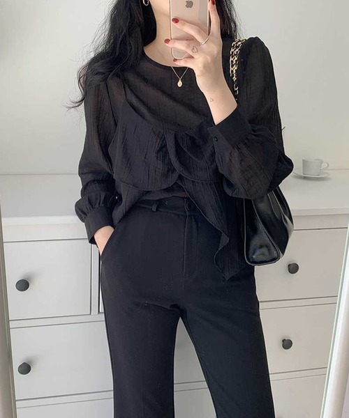 GLAMOROUS JANE(グラマラスジェーン)の「シアー長袖トップス×キャミソール 2点セット(Tシャツ/カットソー・レディース・ブラック/ホワイト・FREE)」の2枚目の写真