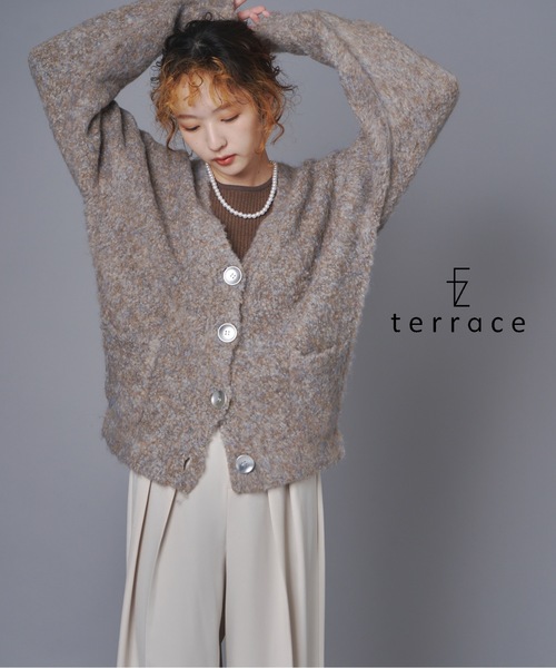 terrace(テラス)の「ブークレヤーンミックスニットカーディガン(カーディガン/ボレロ・レディース・ピンク/ブラウン×イエロー/グレイッシュベージュ/オレンジ・FREE)」の2枚目の写真