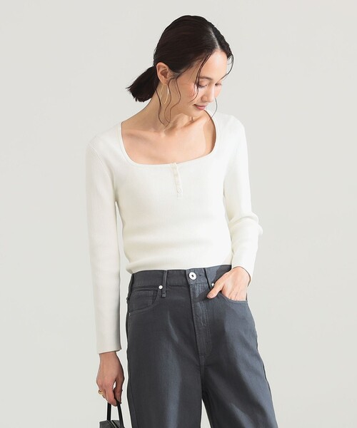 Demi-Luxe BEAMS(デミルクス ビームス)の「【8/6値下げ】16ゲージ コットン ヘンリーネック プルオーバー(ニット/セーター・レディース・ネイビー/ホワイト・ONE SIZE)」の8枚目の写真